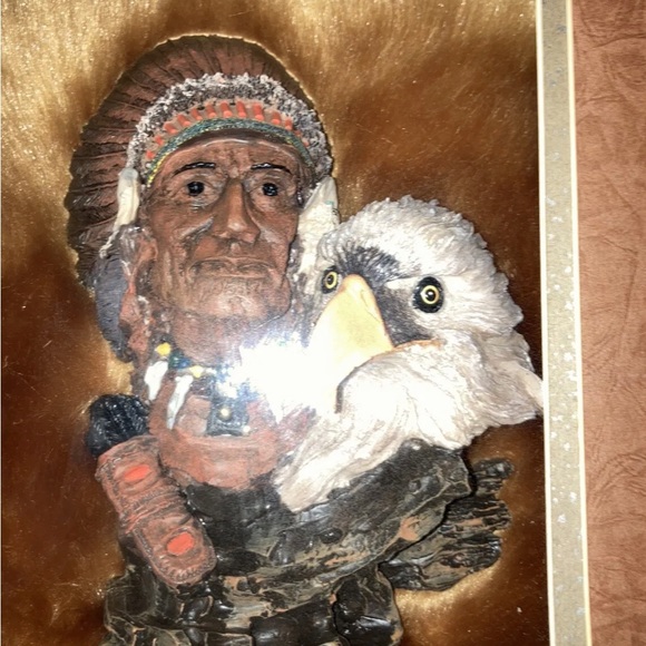 Native America Indian Chief and Eagle Shadow Box - Picture 9 of 12
